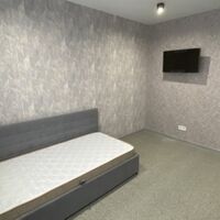 Продаж квартири Харків, ХТЗ, Рогань, 71.8м²