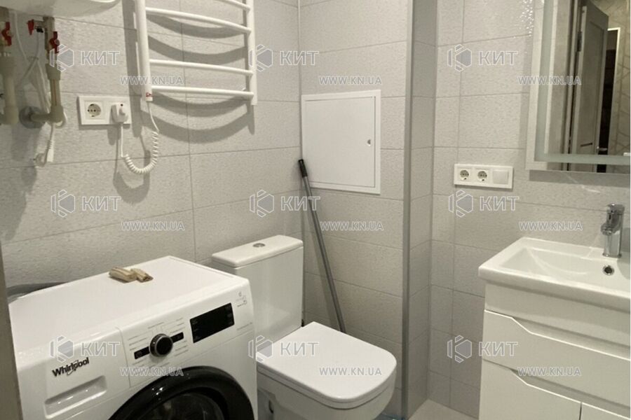 Продаж квартири Харків, ХТЗ, Рогань, 71.8м²