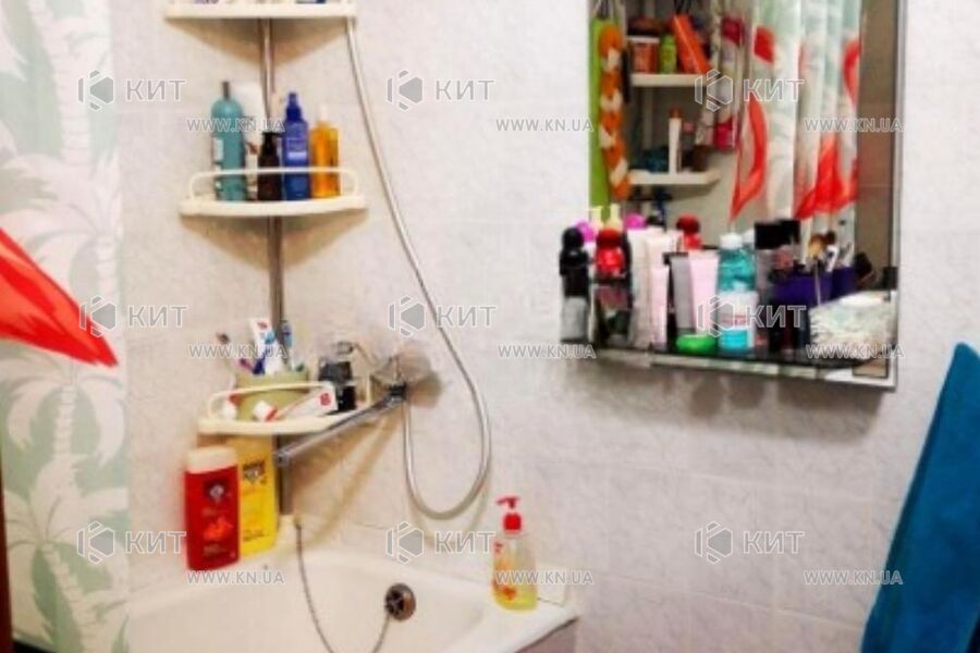 Продаж квартири Харків, ХТЗ, Рогань, 34м²