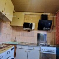 Продаж квартири Харків, ХТЗ, Рогань, 43м²