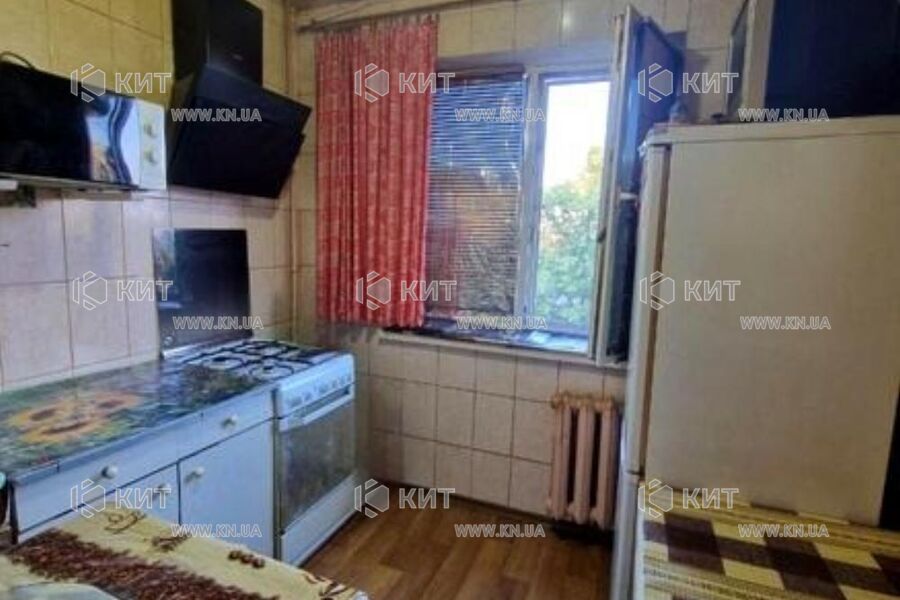 Продаж квартири Харків, ХТЗ, Рогань, 43м²