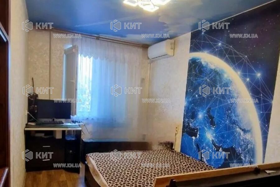 Продаж квартири Харків, ХТЗ, Рогань, 43м²