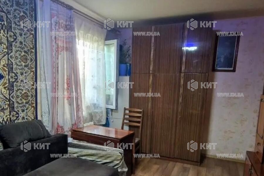 Продаж квартири Харків, ХТЗ, Рогань, 43м²