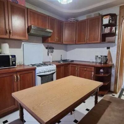 Продажа 	 Харьков,  Байрона (Героев Сталинграда) пр.   23