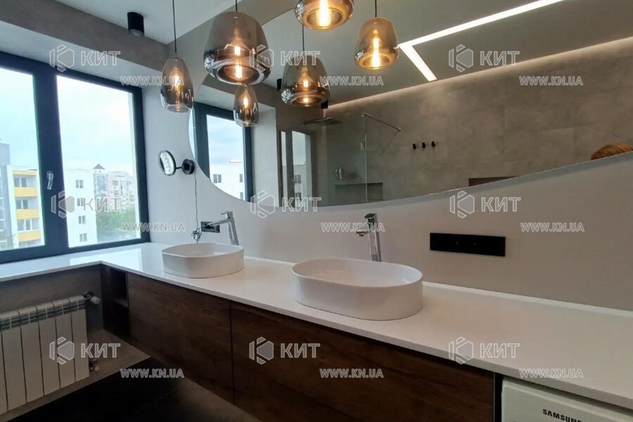 Продажа квартиры Харьков, Спортивная, Гагарина, Защитников, 110м²