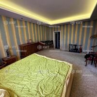 Продаж квартири Харків, Наукова, 217м²