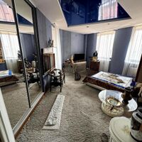 Продаж квартири Харків, Наукова, 217м²