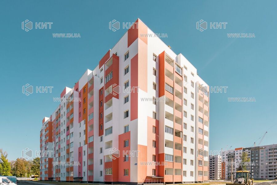 Продажа квартиры Харьков, ХТЗ, Рогань, 82м²