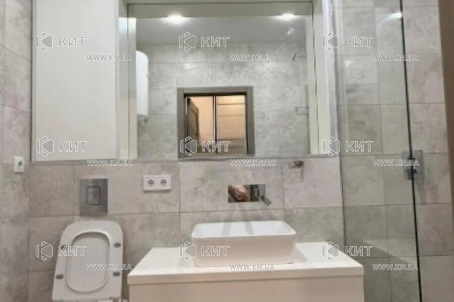 Продаж квартири Харків, ХТЗ, Рогань, 40м²