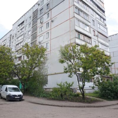 Продажа 	 Харьков,  Гарибальди ул.   8