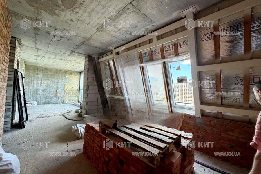 Продаж квартири Харків, Наукова, 142м²