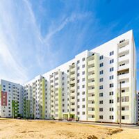 Продаж квартири Харків, ХТЗ, Рогань, 48м²