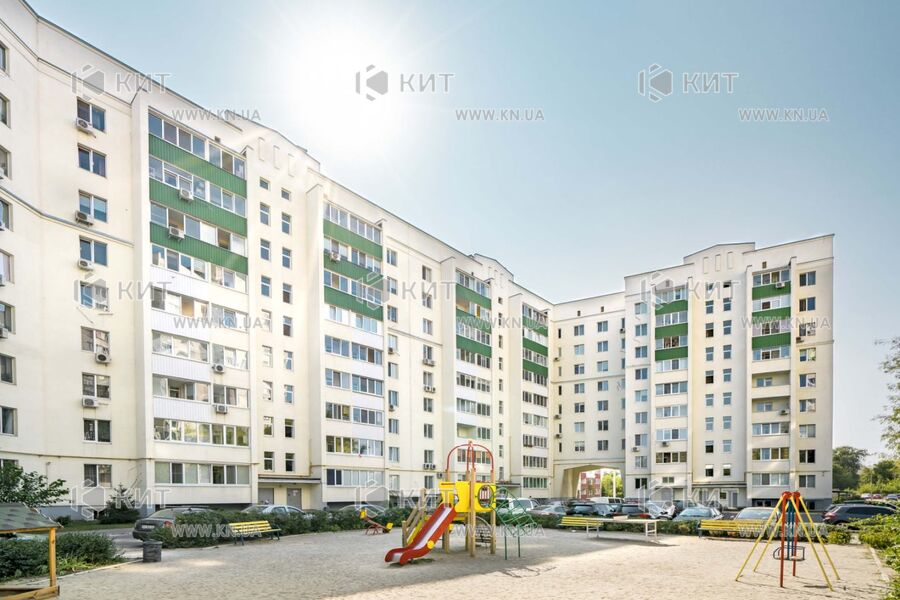 Продажа квартиры Харьков, ХТЗ, Рогань, 71м²