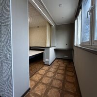 Продаж квартири Харків, ХТЗ, Рогань, 40м²