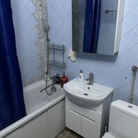 Продаж квартири Харків, ХТЗ, Рогань, 40м²