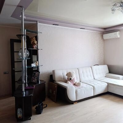 Продажа 	 Харків,  Академіка Курчатова пр.   28