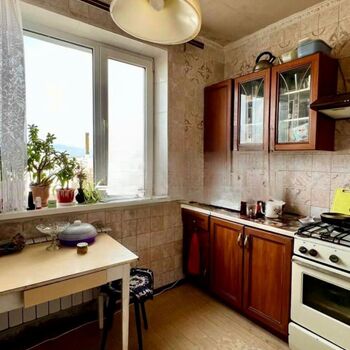 Продажа квартир - Харьков,  Амосова (Корчагинцев) ул.  17