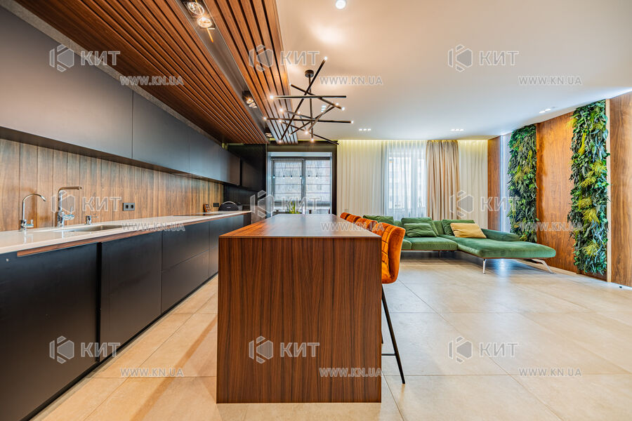 Продаж квартири Харків, ХТЗ, Рогань, 108м²