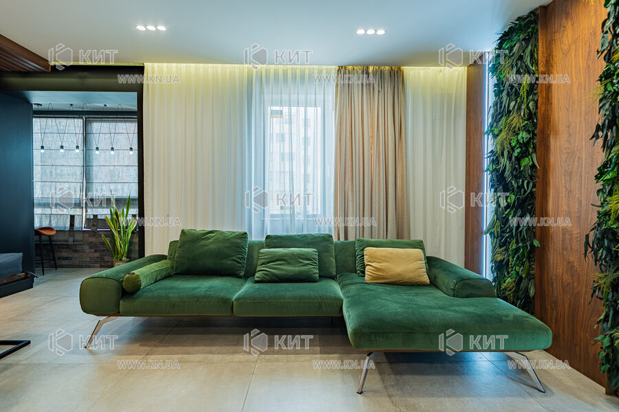 Продаж квартири Харків, ХТЗ, Рогань, 108м²