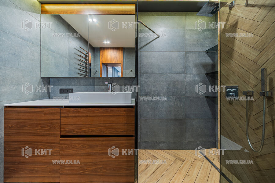 Продаж квартири Харків, ХТЗ, Рогань, 108м²