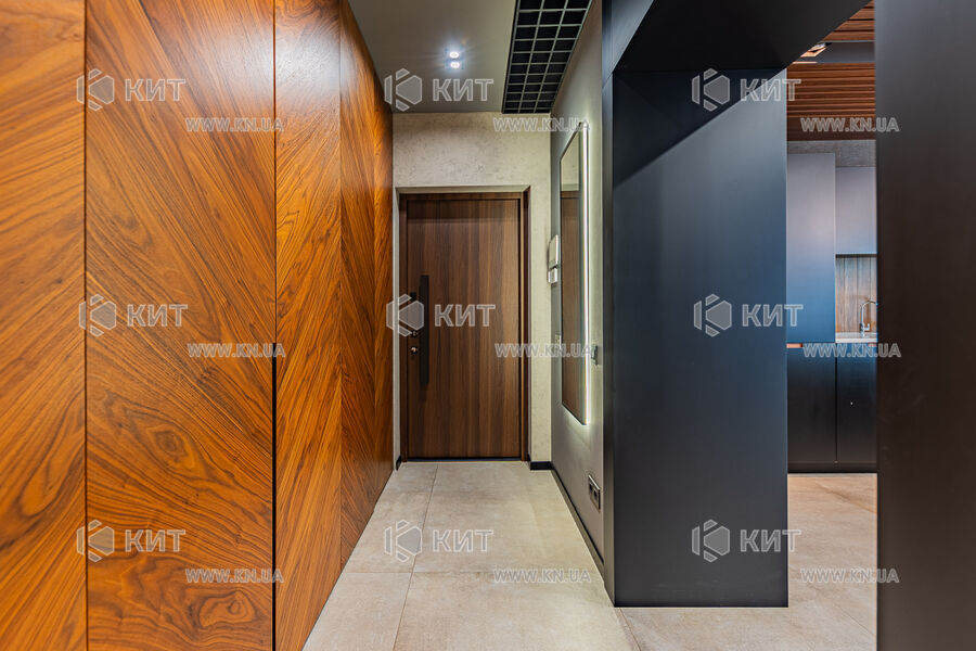 Продаж квартири Харків, ХТЗ, Рогань, 108м²