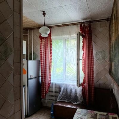 Продажа 	 Харків,  Академіка Павлова вул.   162Б