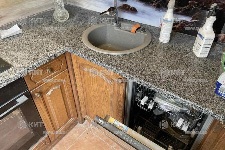 Продаж квартири Харків, Салтівка(Бараб.,Україна), 50м²