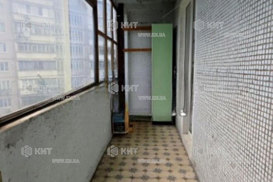 Продаж квартири Харків, ХТЗ, Рогань, 73м²