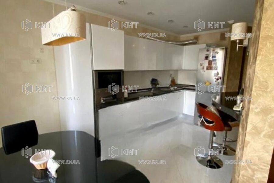 Продажа квартиры Харьков, Спортивная, Гагарина, Защитников, 110м²