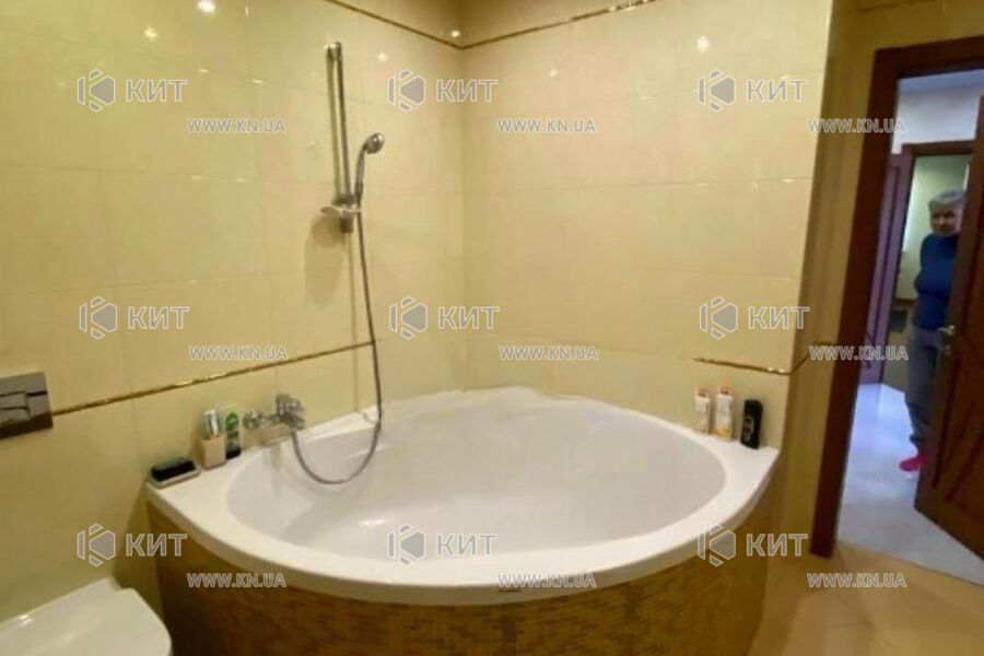 Продажа квартиры Харьков, Спортивная, Гагарина, Защитников, 110м²