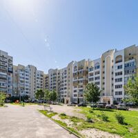 Продажа квартиры Харьков, ХТЗ, Рогань, 72.1м²