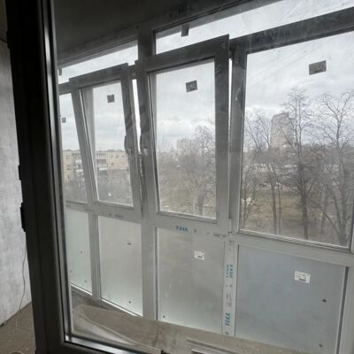 Продажа 	 Харьков,  Валентиновская (Блюхера) ул.   35/81