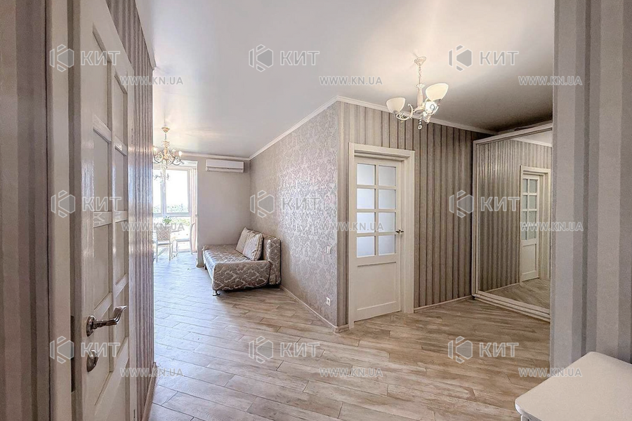 Продажа квартиры Харьков, Спортивная, Гагарина, Защитников, 50м²