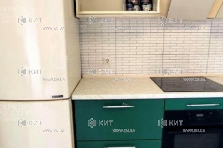 Продаж квартири Харків, ХТЗ, Рогань, 58м²