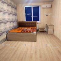 Продаж квартири Харків, ХТЗ, Рогань, 58м²