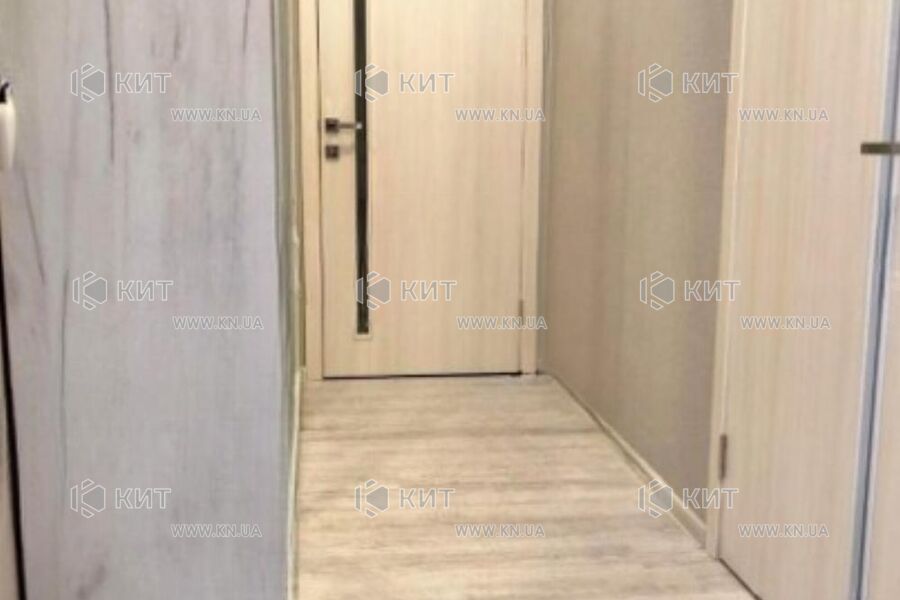 Продаж квартири Харків, ХТЗ, Рогань, 58м²