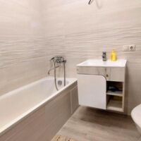 Продаж квартири Харків, ХТЗ, Рогань, 58м²