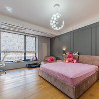 Продаж квартири Харків, Наукова, 255м²