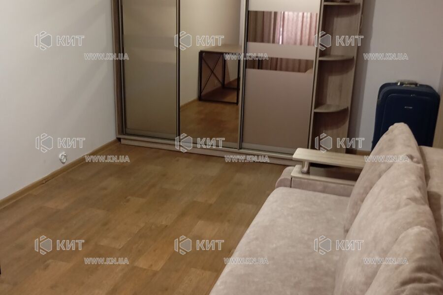 Продажа квартиры Харьков, Спортивная, Гагарина, Защитников, 45м²
