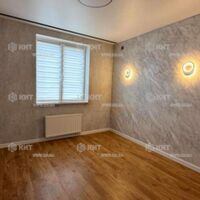 Продажа квартиры Харьков, ХТЗ, Рогань, 38м²