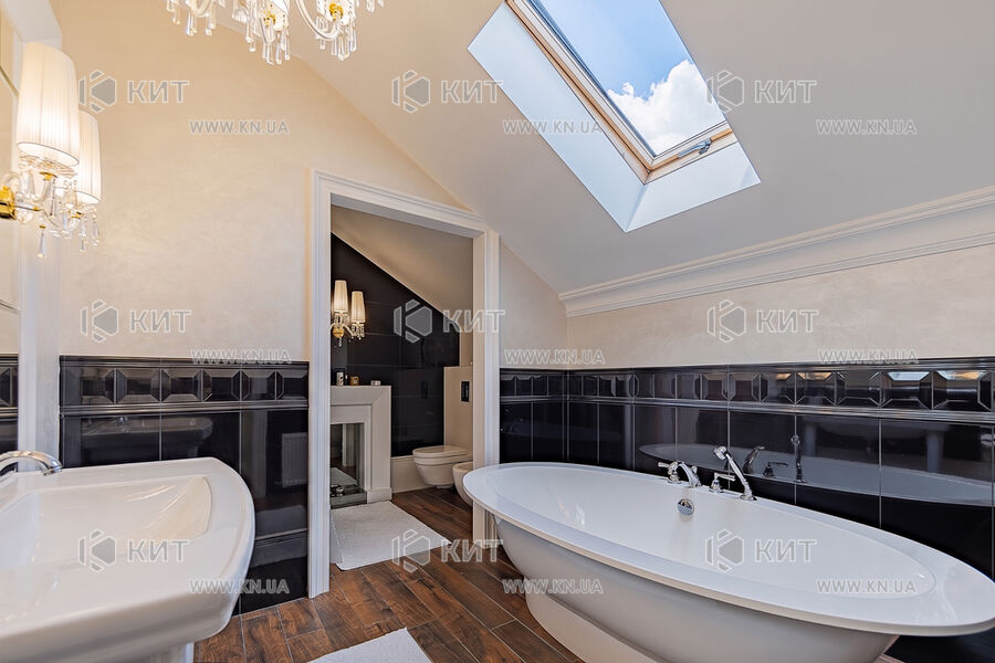 Продаж будинку Харків, Залютино, 250м²