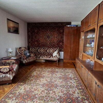 Продажа 	 Харків,  Академіка Богомольця вул.   1