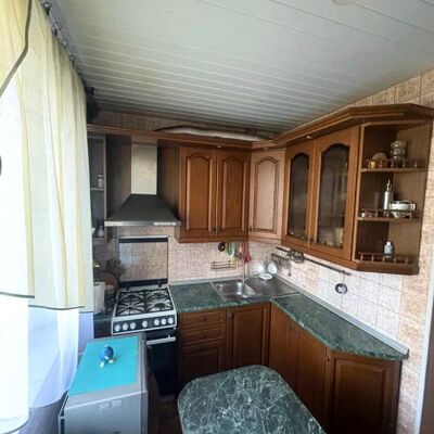 Продажа 	 Харків,  Велика Кільцева вул.   16