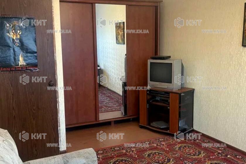Продаж квартири Харків, ХТЗ, Рогань, 65м²
