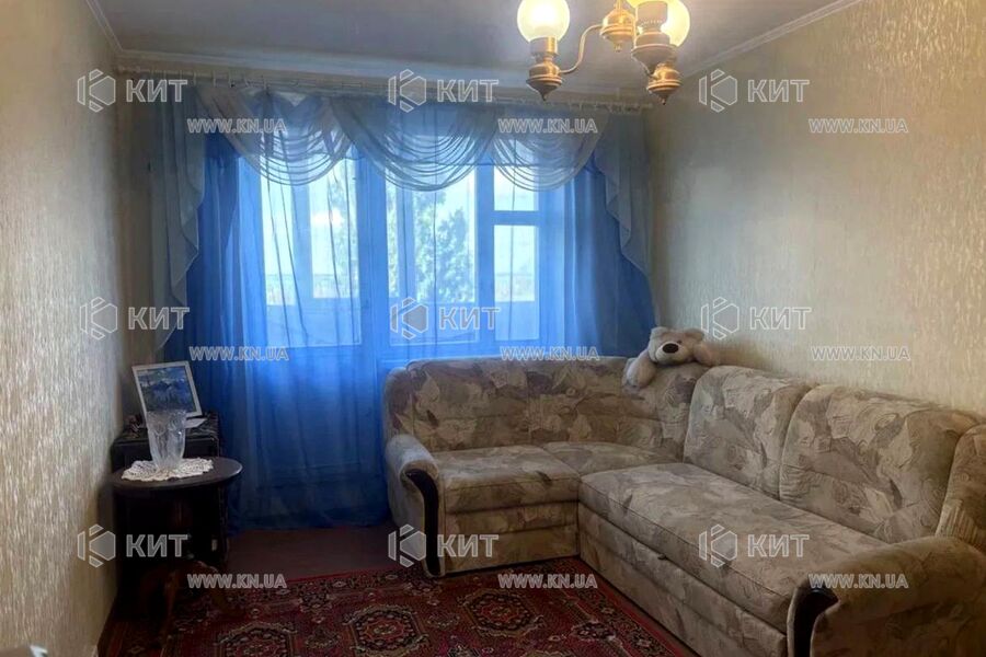 Продаж квартири Харків, ХТЗ, Рогань, 65м²