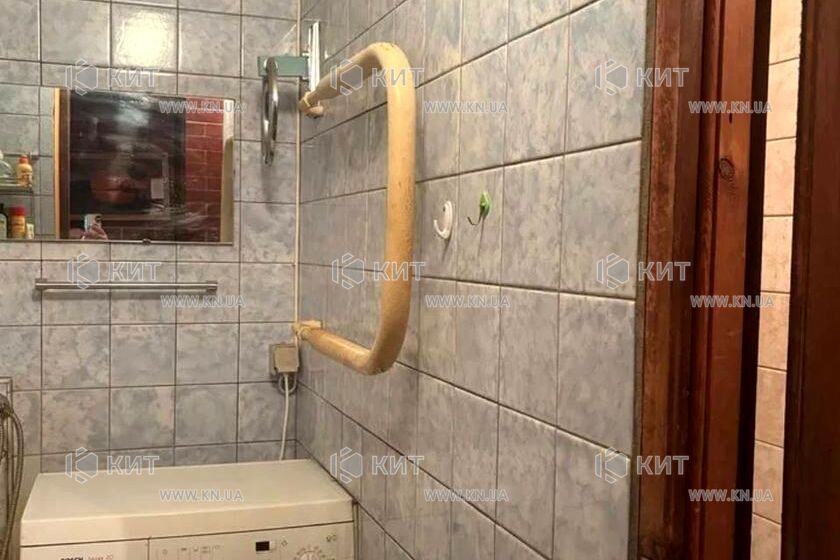 Продаж квартири Харків, ХТЗ, Рогань, 65м²