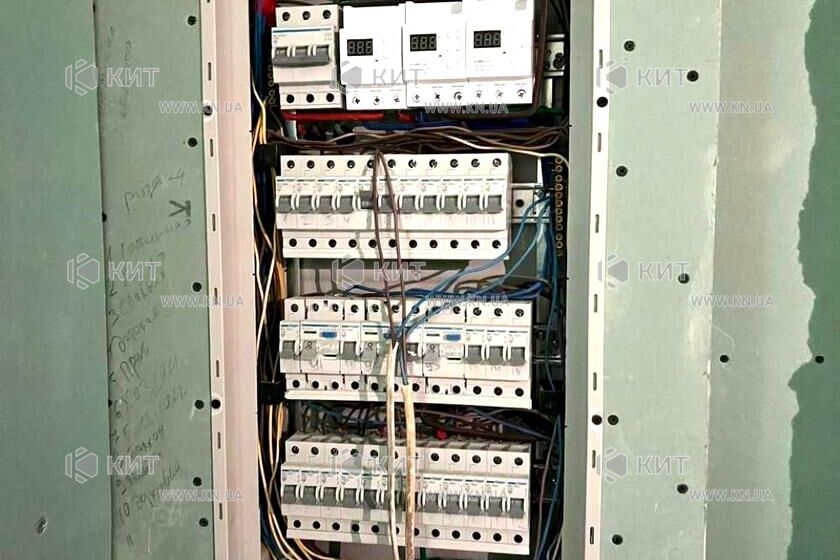 Продаж квартири Харків, Наукова, 103м²