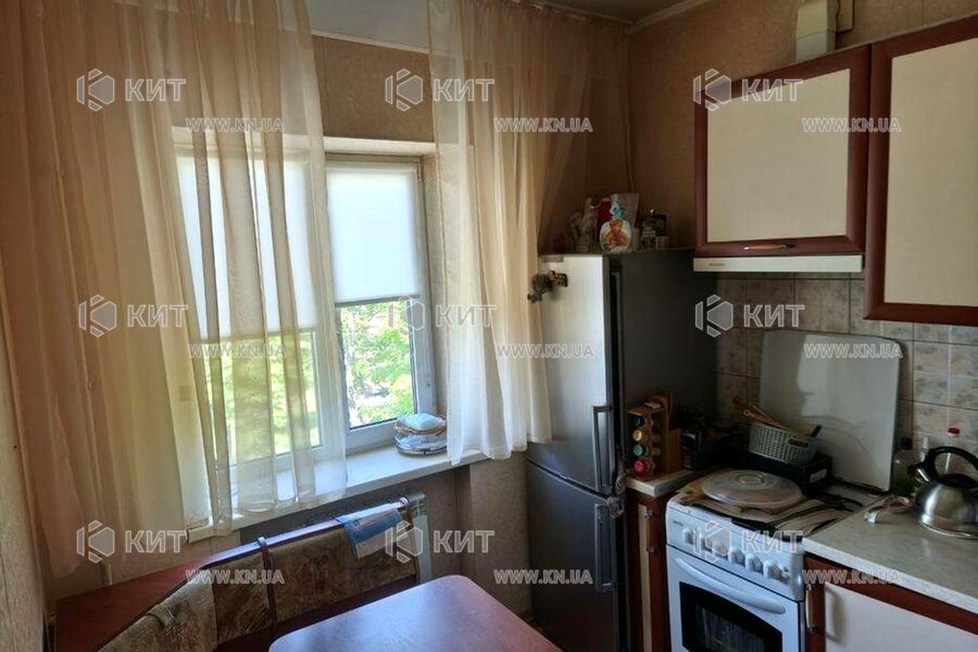 Продаж квартири Харків, ХТЗ, Рогань, 45м²
