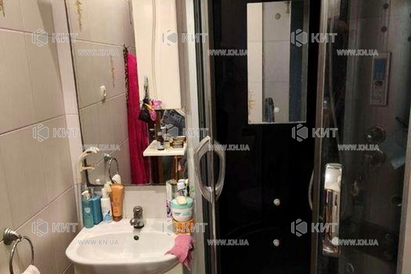 Продаж квартири Харків, ХТЗ, Рогань, 45м²