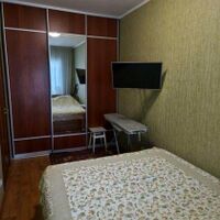 Продаж квартири Харків, ХТЗ, Рогань, 45м²
